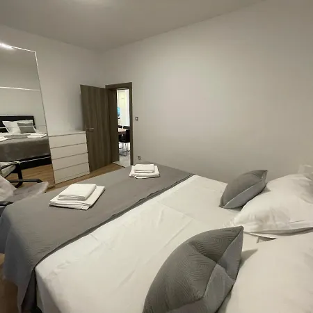 Mateo Apartment *